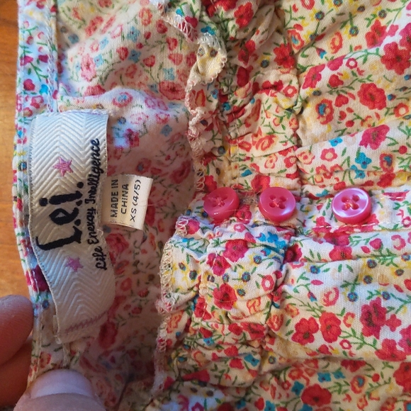 LEI Short Sleeve Floral Blouse Size 4/5 - Picture 3 of 5